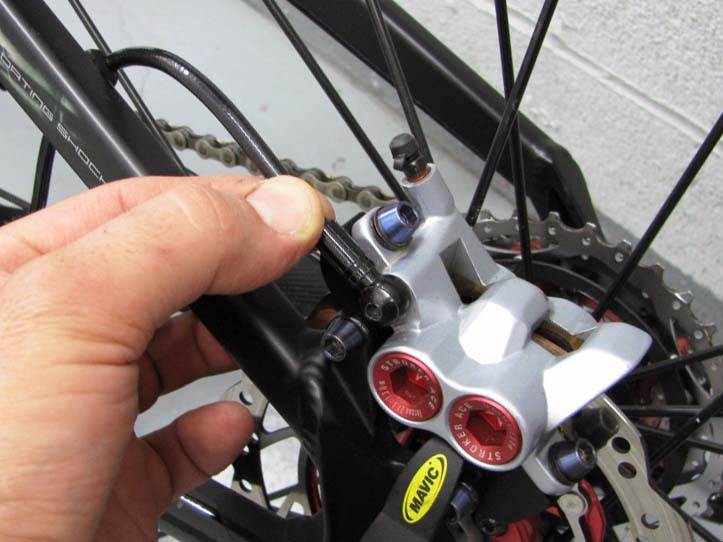 Как отрегулировать дисковые тормоза на велосипеде — методики для гидравлики и механики