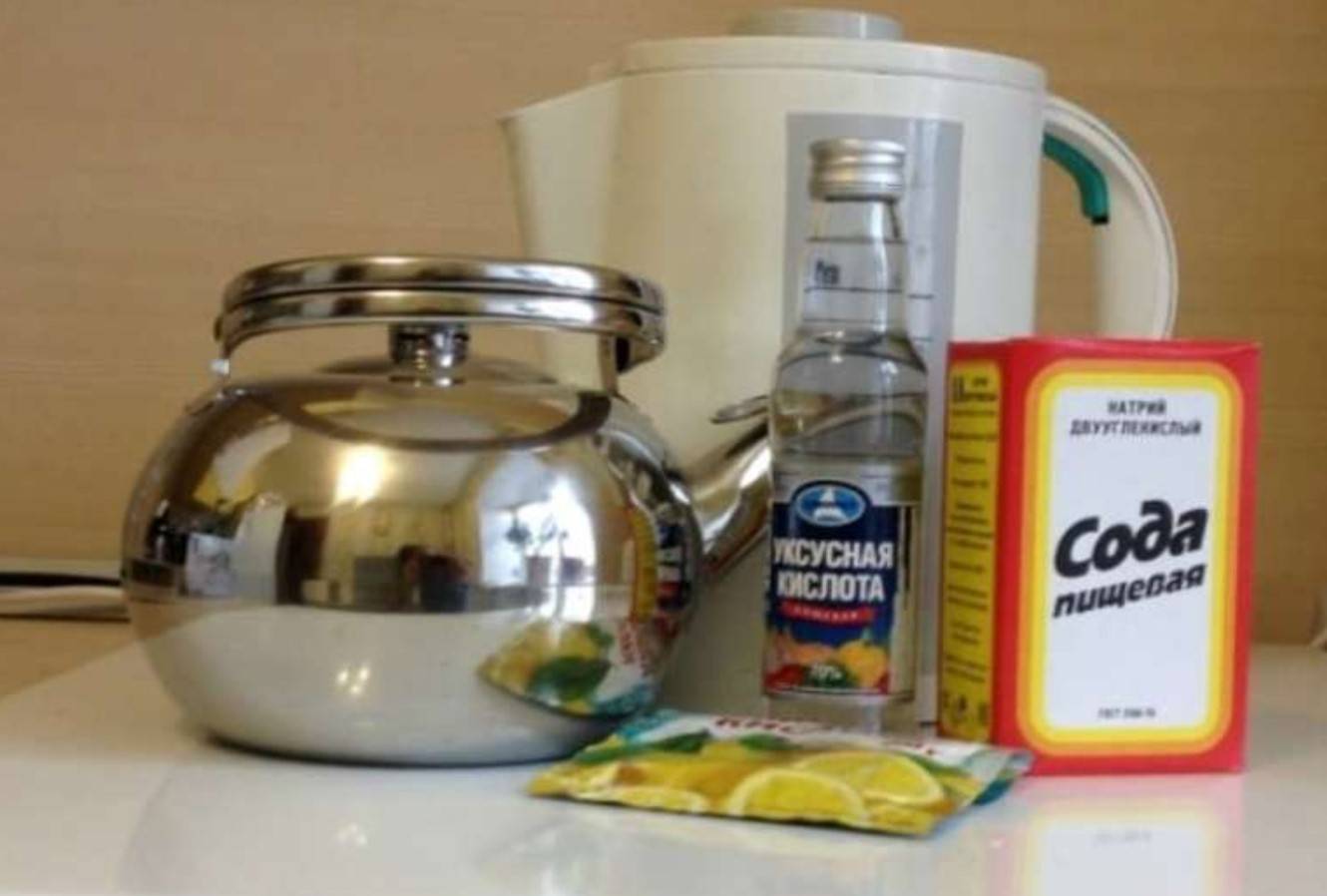 Как очистить чайник от накипи с помощью уксуса
