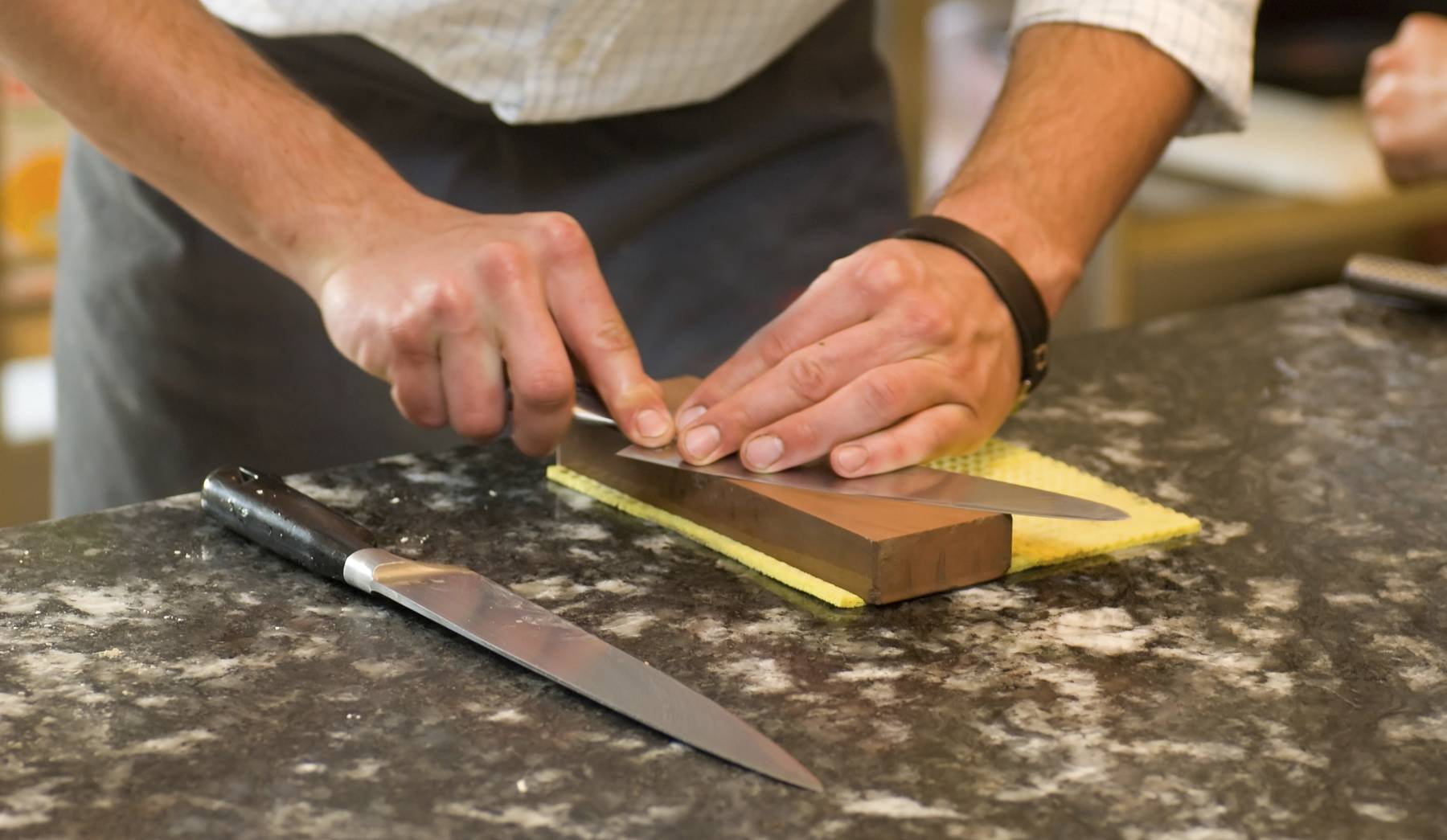 ???? как правильно точить ножи в домашних условиях: технология, инструменты