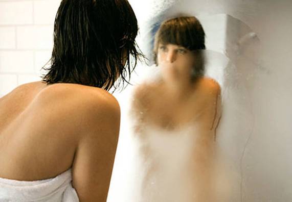 Как сделать так, чтобы зеркало в ванной не запотевало - с миру по нитке