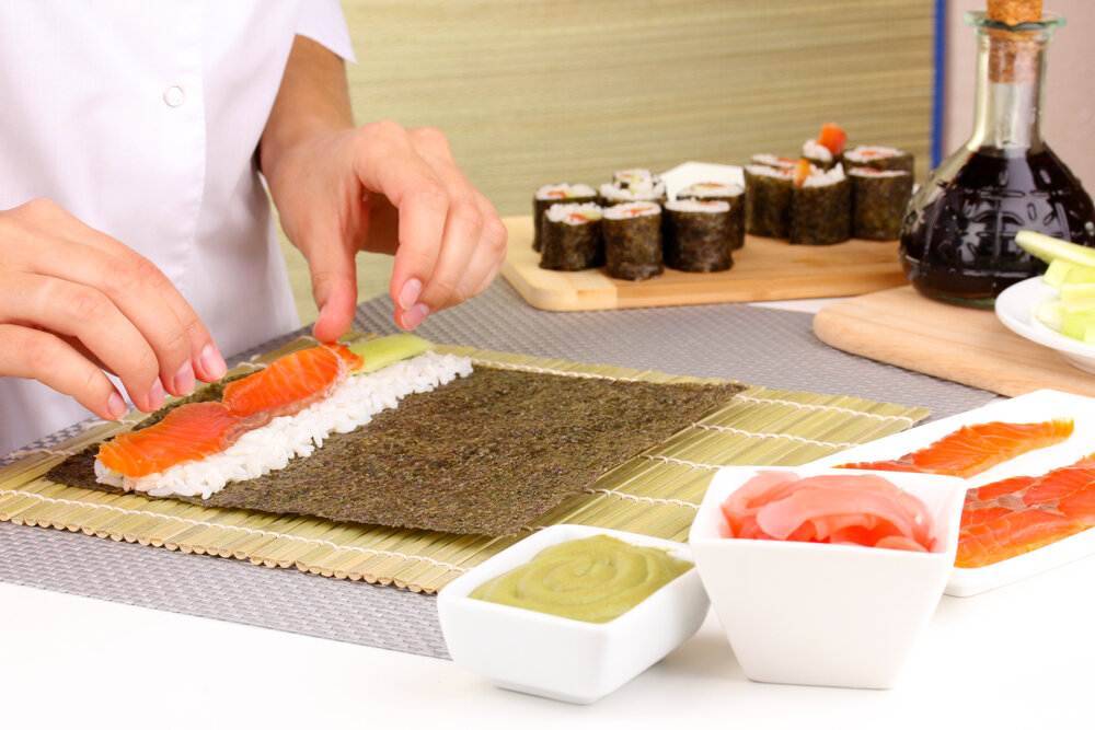 Рецепт роллов и суши: топ-8 лучших пошаговых рецептов с фото