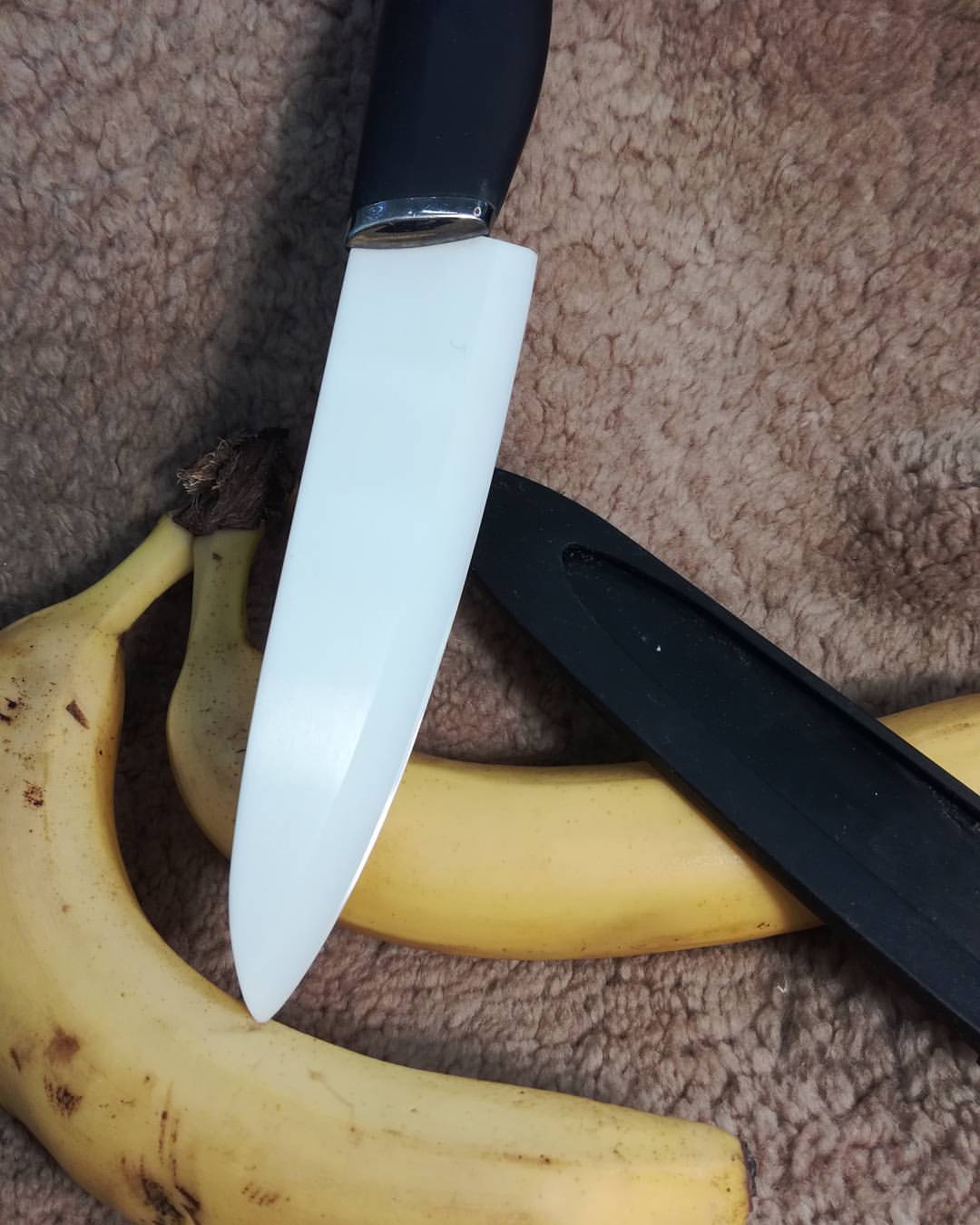 Достоинства керамического ножа и как его наточить в домашних условиях