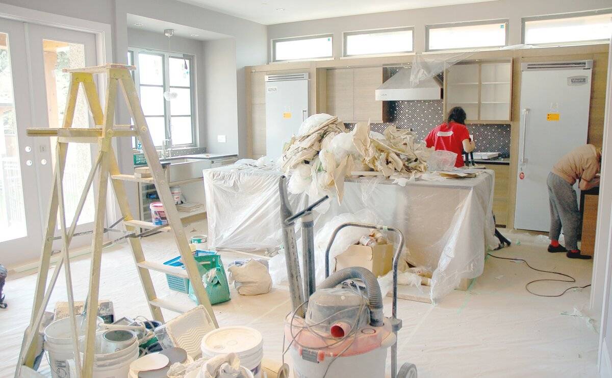 Как сделать уборку квартиры после ремонта - избавляемся от строительной пыли, как убрать с обоев, советы по очистке