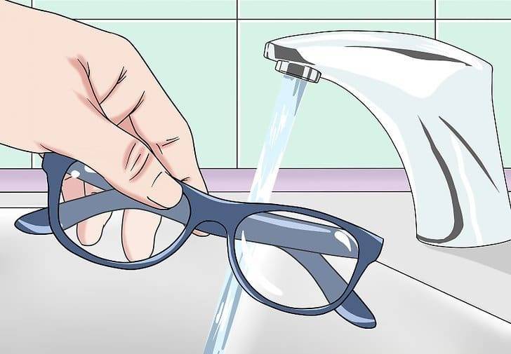 Уход за линзами очков: правильно ли вы чистите свои очки? какие средства выбрать? - всё о зрении.