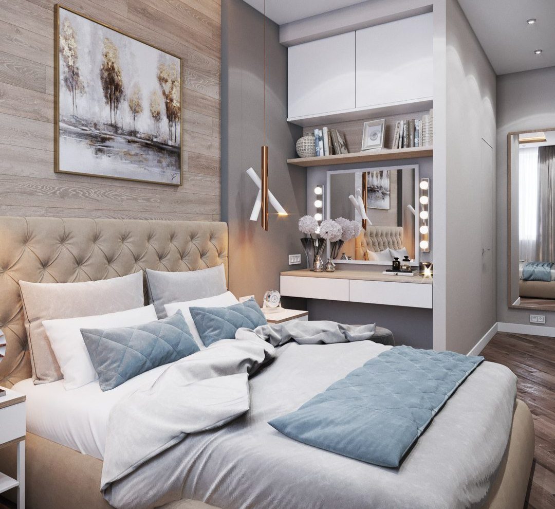 Дизайн маленькой спальни 2021 — с диваном, с балконом и окном, с белой мебелью, в светлых тонах, в классическом стиле, в современном стиле, лучшие идеи интерьера, реальные фото