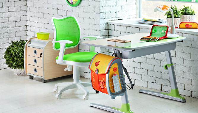Ортопедический стул или кресло: что выбрать школьнику