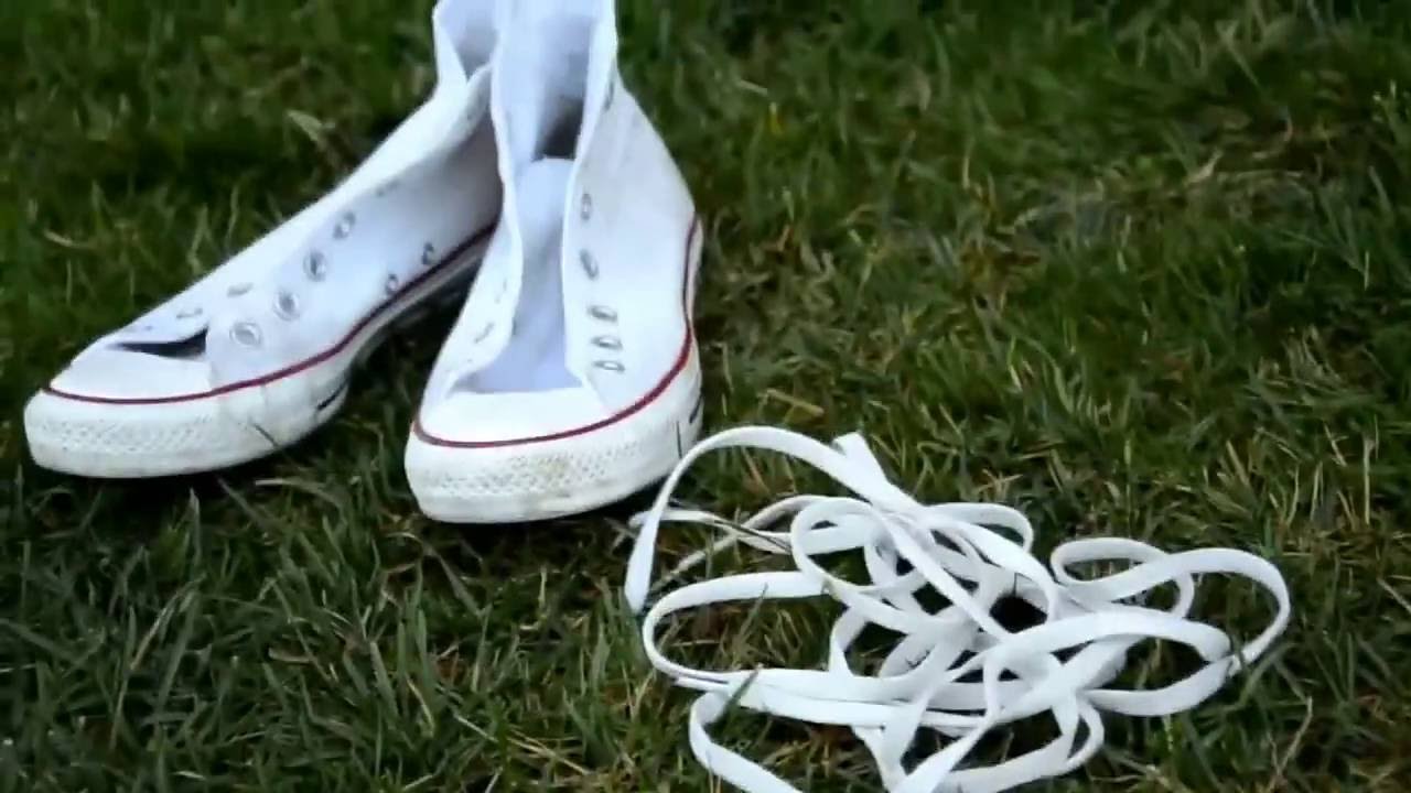 Как отстирать белые шнурки в домашних условиях вручную и в машинке: 10 способов