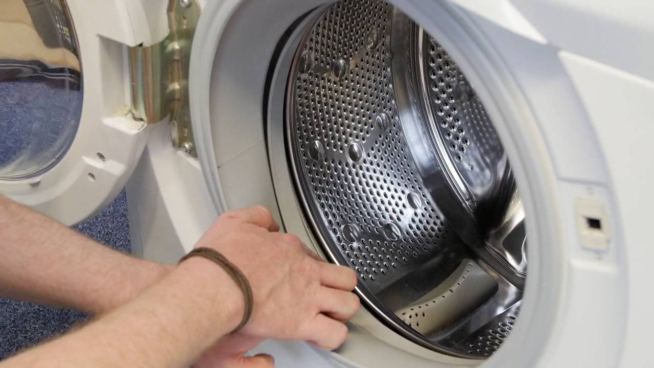 Стиральная машина индезит набирает воду и не стирает
