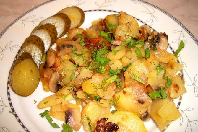 Жареная картошка с шампиньонами - пошаговый рецепт