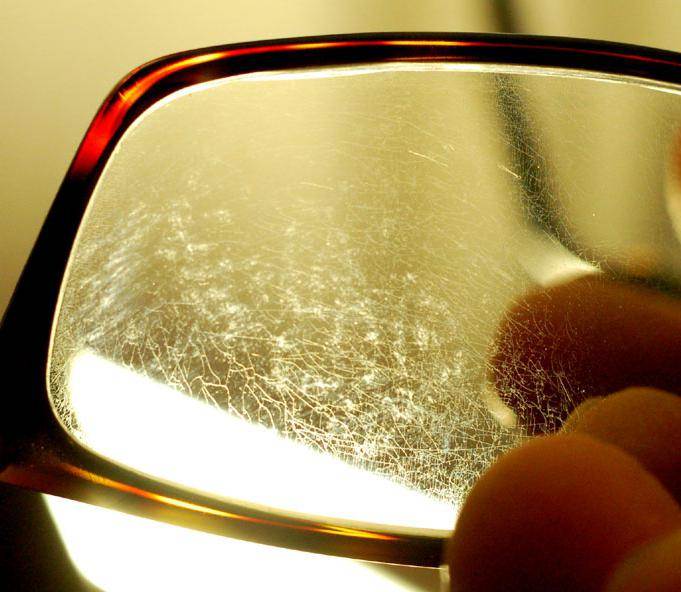 Как отполировать очки из пластика в домашних условиях