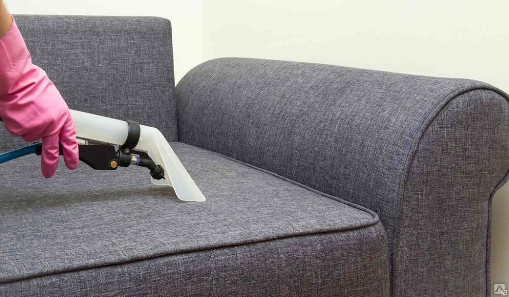 Как почистить диван в домашних условиях от грязи и запаха