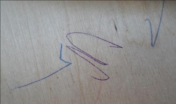 Чем отмыть следы шариковой ручки с линолеума