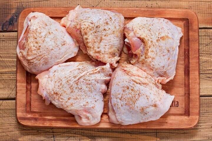 Куриные бедра на сковороде – 7 вкусных рецептов приготовления