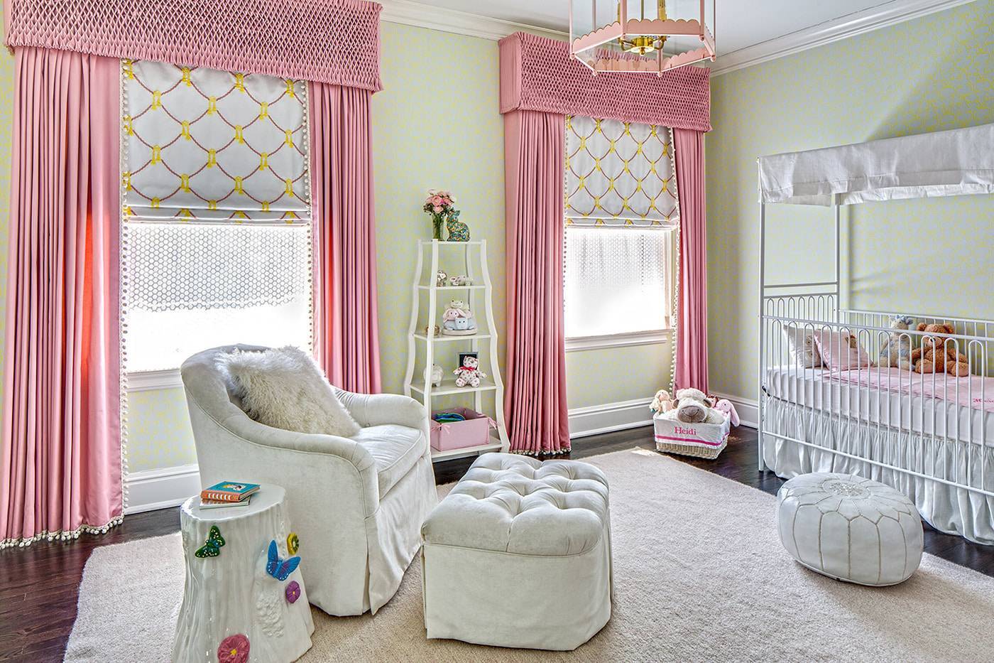 Шторы в детскую комнату: идеальные сочетания и популярные стили для детей
