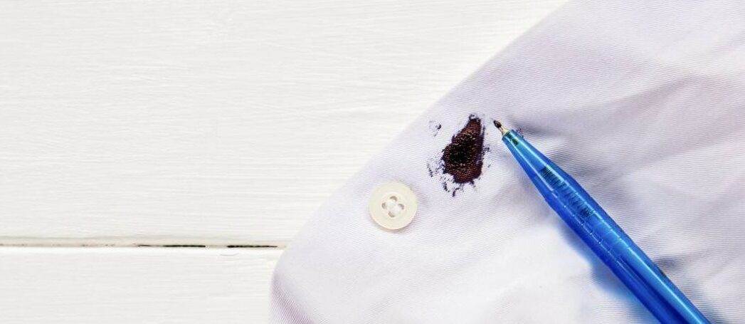 Как вывести пятно от шариковой ручки: чем отстирать с ткани, рубашки