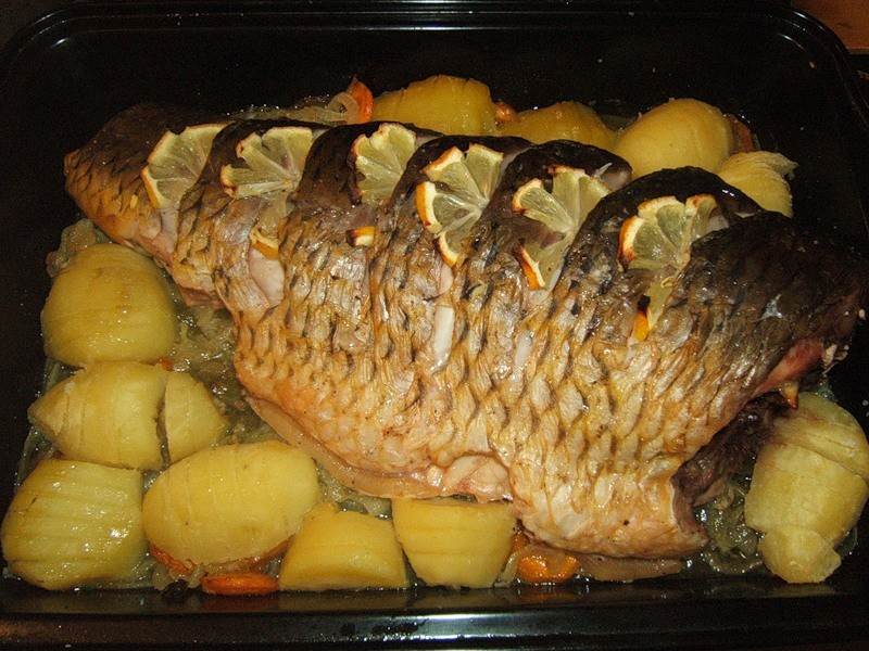 Рыба запеченная в духовке: пошаговые рецепты с фото