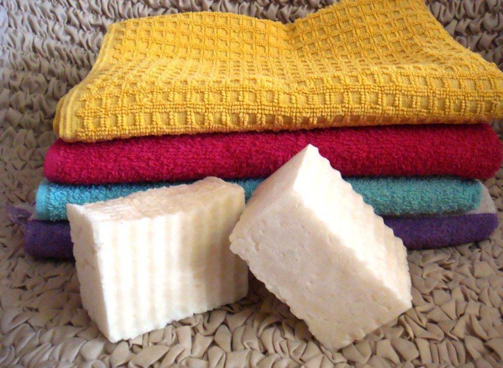 Как отбелить кухонные полотенца в домашних условиях: 8 способов
