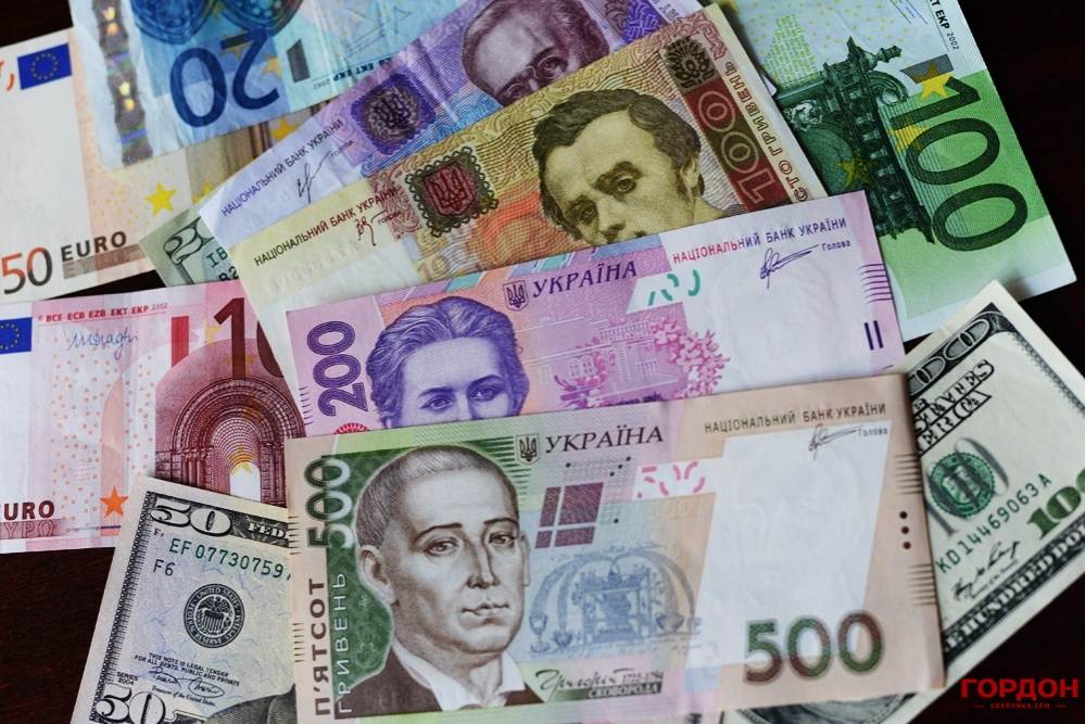 Где выгоднее обменять рубли на гривны в украине или в россии