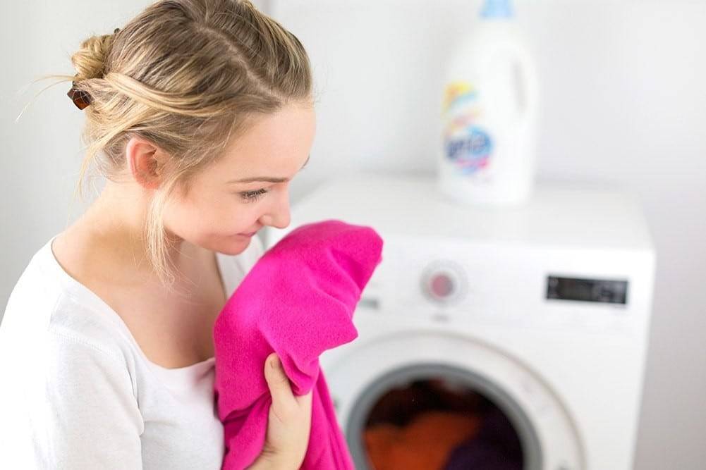 Как избавиться от затхлого запаха, запаха плесени и сырости на одежде в домашних условиях: эффективные средства