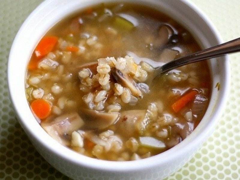 Суп с перловкой и солеными огурцами – старинное русское блюдо с историей: рецепт с фото и видео