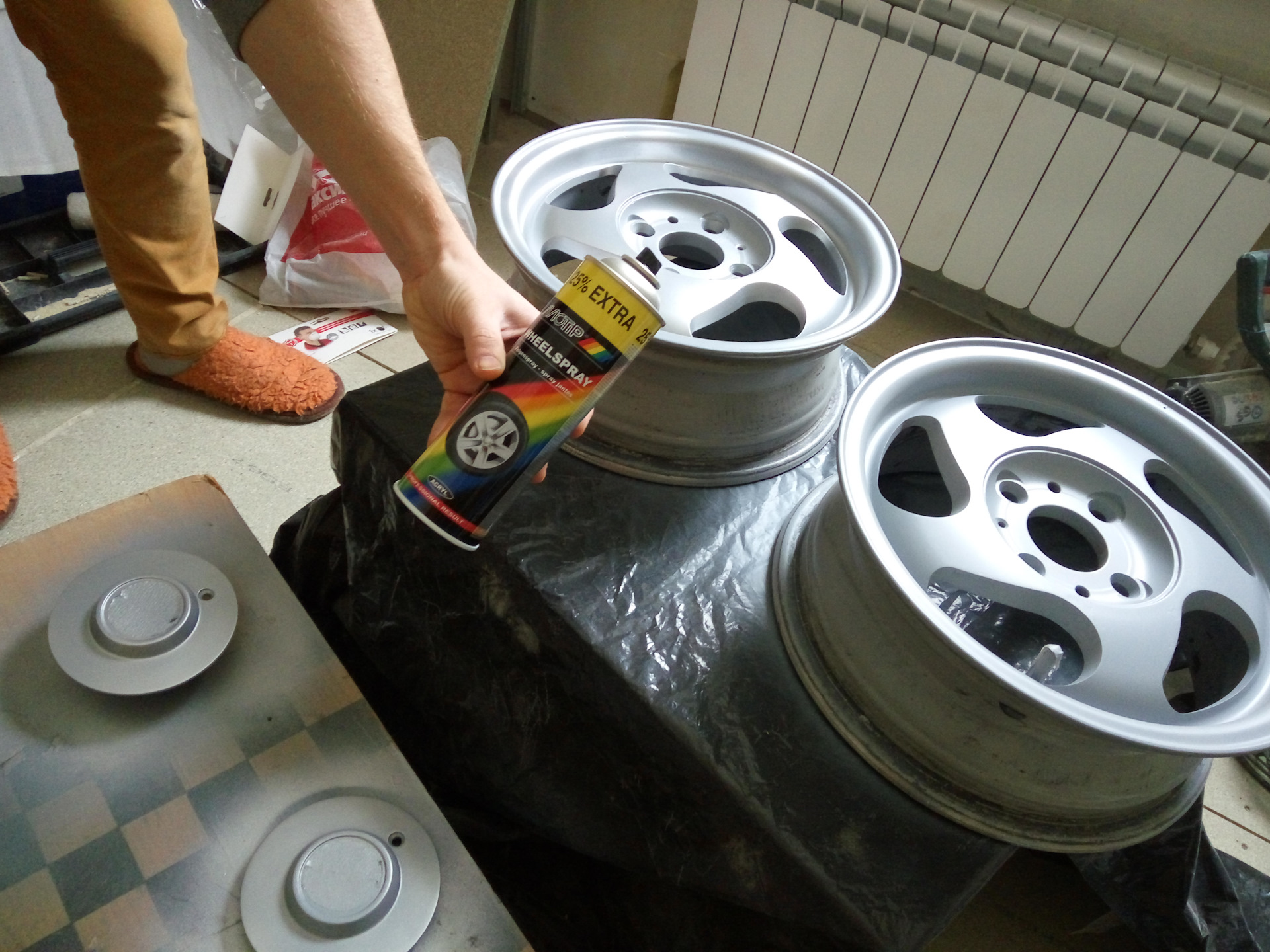 Покраска литых дисков своими руками: видео и пошаговая инструкция
