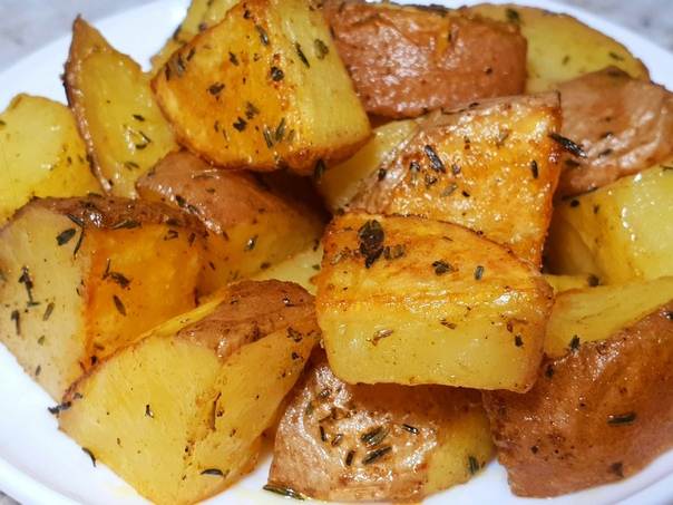 Картофель в духовке – 10 интересных и простых рецептов 2021