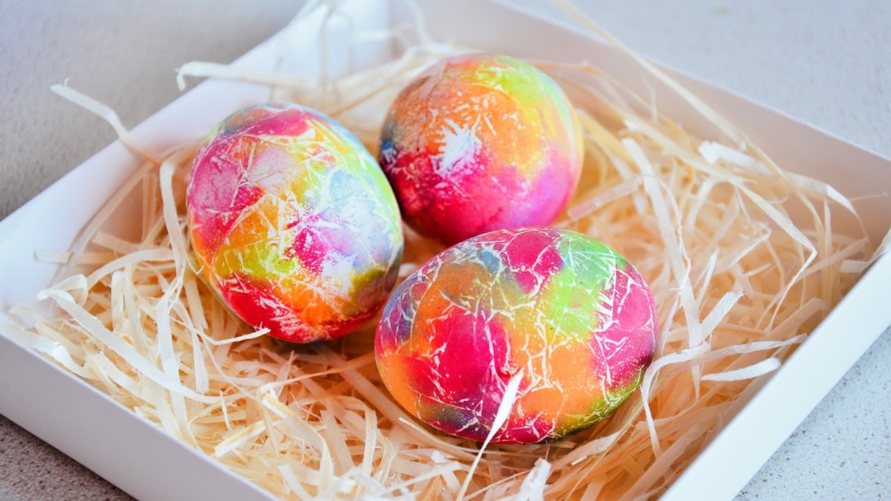 Как красиво покрасить яйца на пасху своими руками в домашних условиях без искусственных красителей