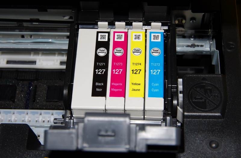 Заправка картриджей лазерных и струйных принтеров самостоятельно своими руками