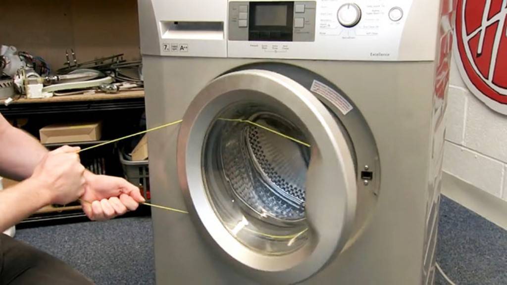 Не открывается дверца стиральной машины LG после окончания стирки: как ее открыть?