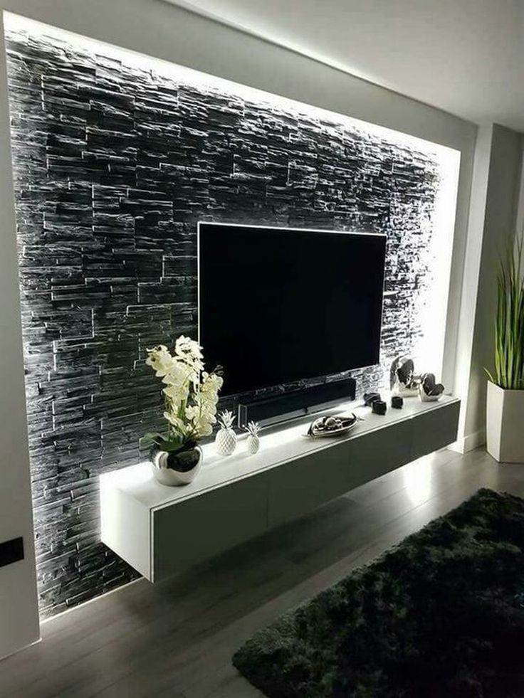 Оформление стены с телевизором в гостиной: 25 фото