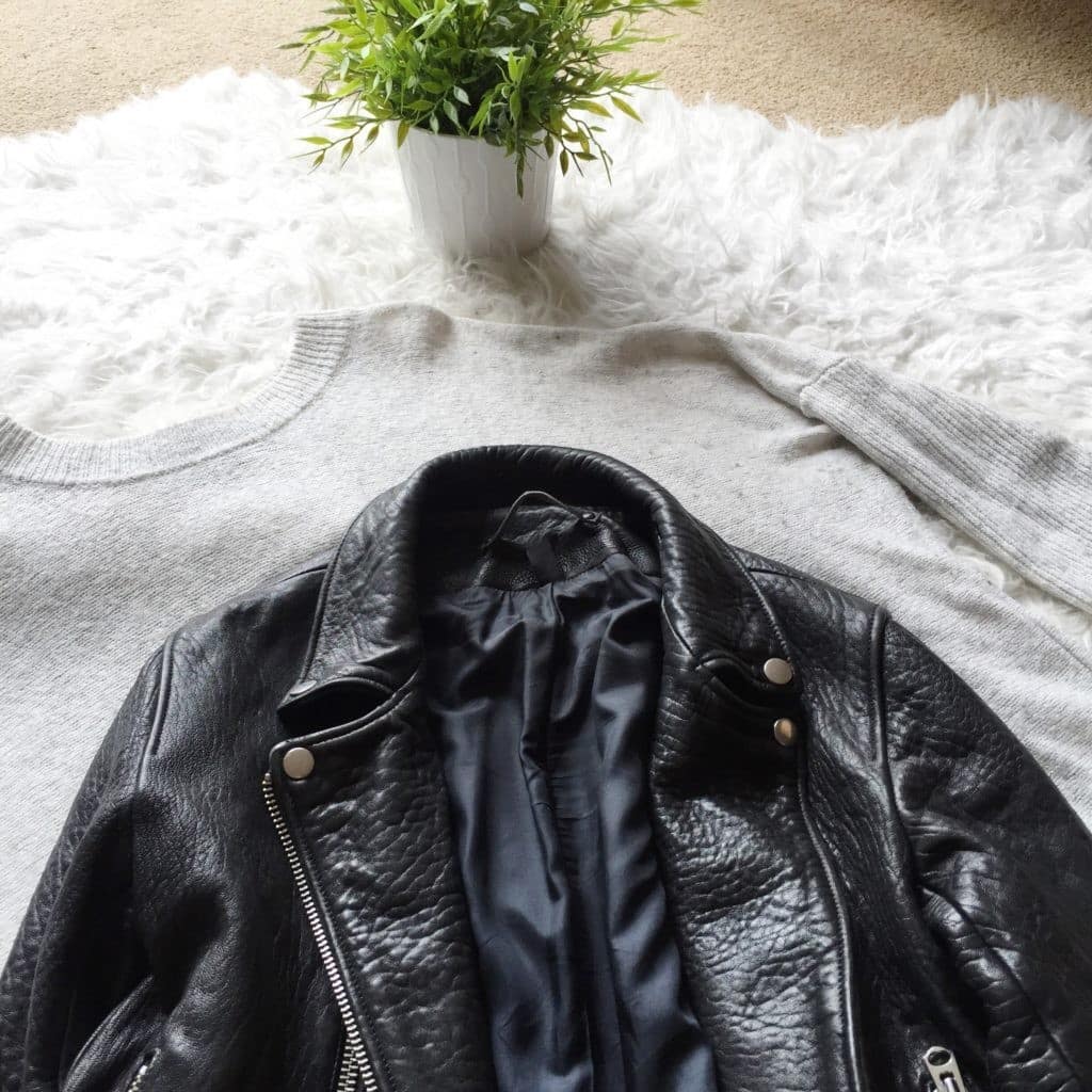 Как разгладить кожаную куртку в домашних условиях утюгом, паром, вазелином + отзывы