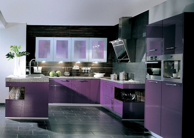 Фиолетовая кухня: реальные фото примеры, практические советы