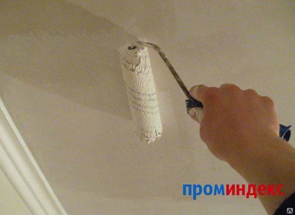 Как снять краску с потолка в домашних условиях