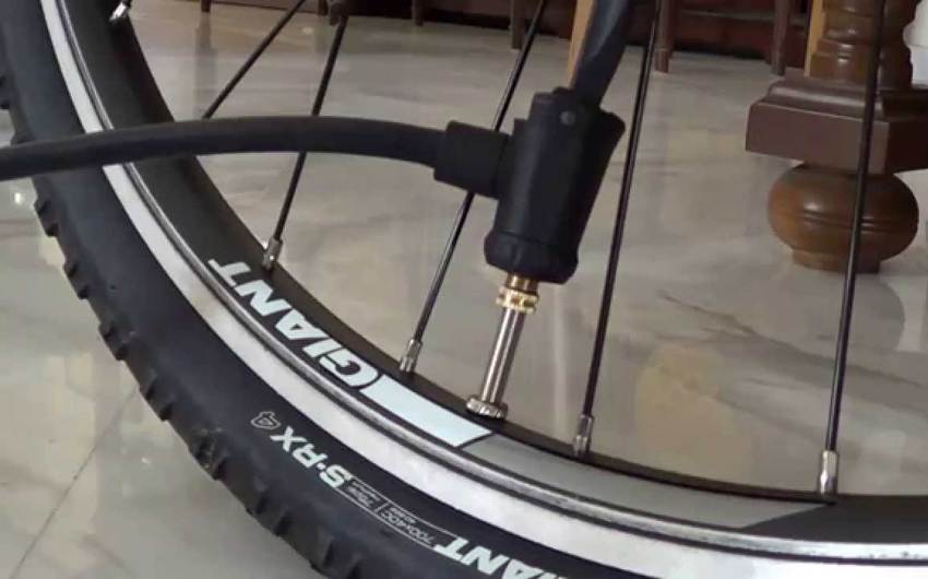 ✅ как накачать колесо велосипеда с тонким ниппелем - velomania.su