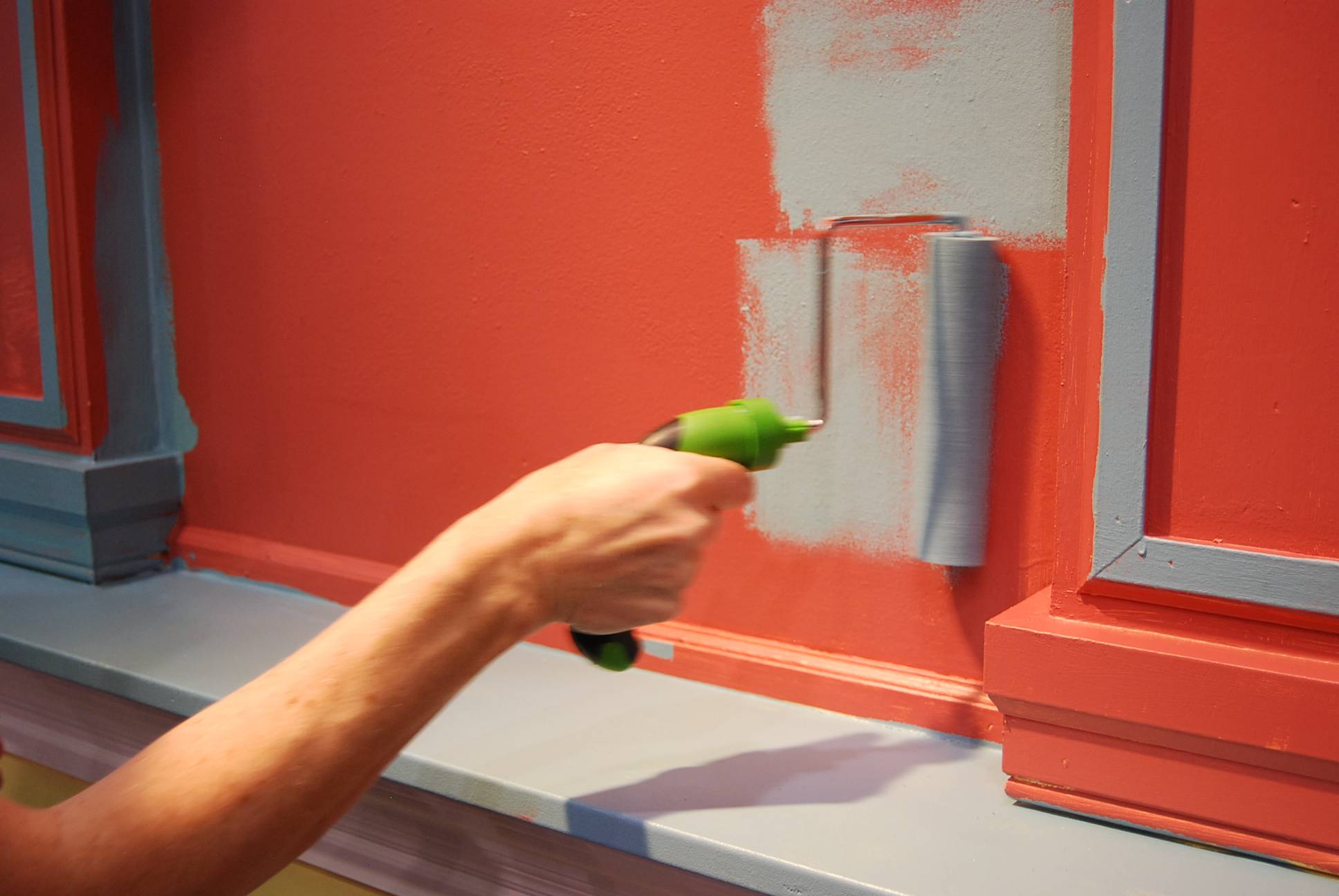 Как перекрасить глянцевые фасады кухни? - стройка и ремонт