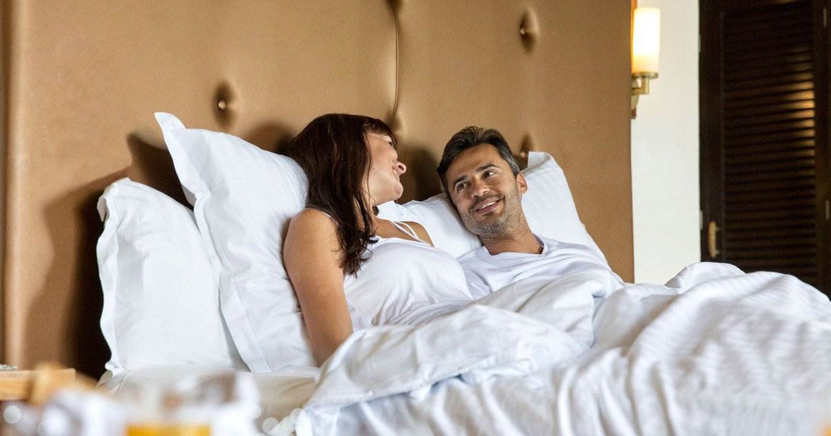 Как сводить женатого мужчину в постели с ума ласками и прикосновениями
