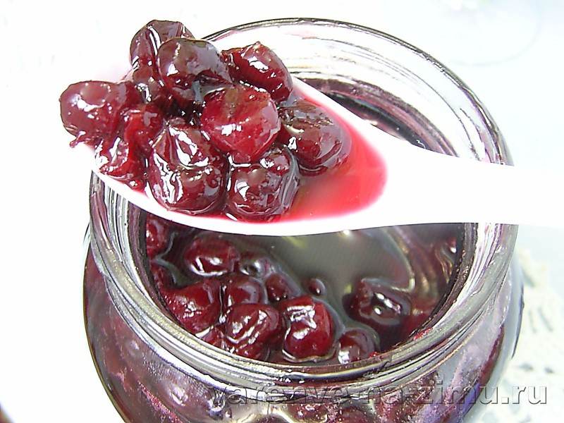 Варенье из вишни — 13 рецептов вишневого варенья с косточками и без косточек