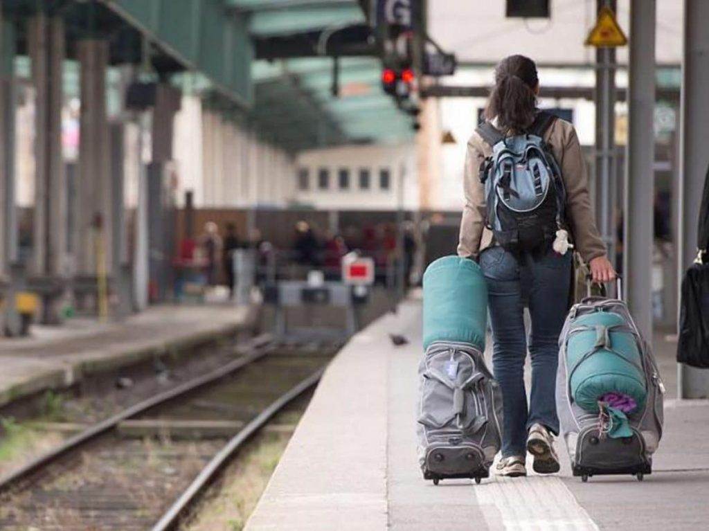 Как отправить багаж поездом если сам не едешь | territoriya-pravamsk.ru