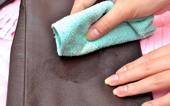 Как стирать кашемировое пальто - выбираем щадящий метод