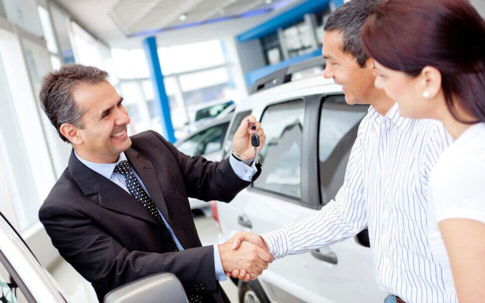 Продажа автомобиля юридическим лицом: нюансы, договор купли-продажи, налогооблажение | помощь водителям в 2021 и 2022 году