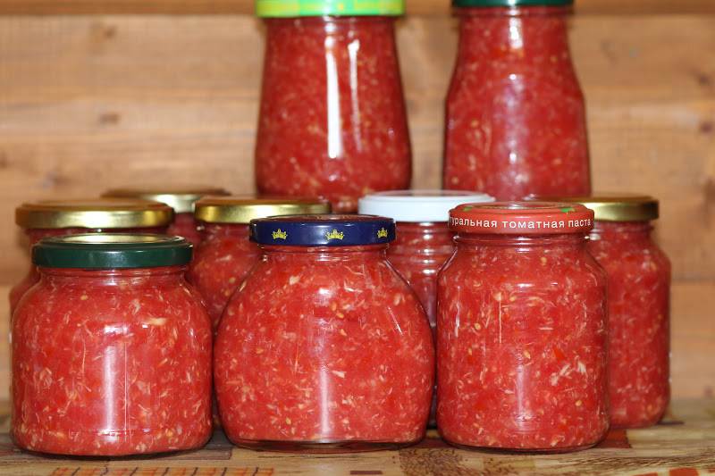 12 простых рецептов аджики из помидор и чеснока 2021: классические вкусные заготовки на зиму на любой вкус