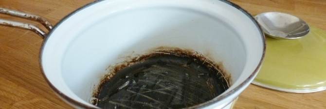 Отмываем пригоревшую кастрюлю — самые эффективные народные способы и химические средства