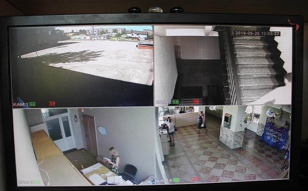 Полиция и жильцы – кто может просматривать записи камер видеонаблюдения в доме?