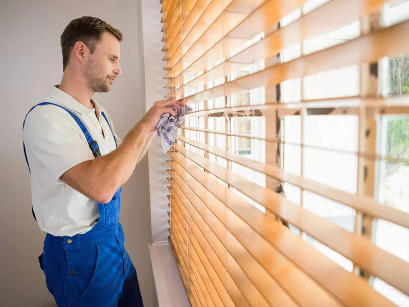 Как стирать рулонные шторы, как постирать в домашних условиях, как ухаживать за шторами из ткани