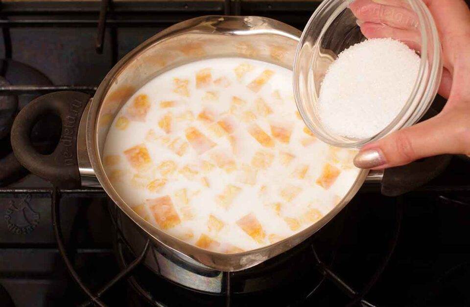 Как сварить вкусную рисовую кашу на молоке