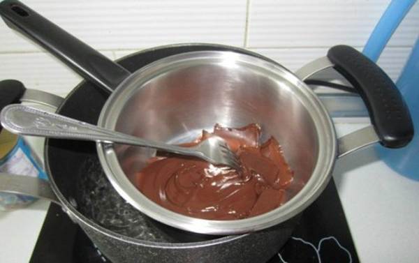 Как растопить шоколад для торта в домашних условиях?
