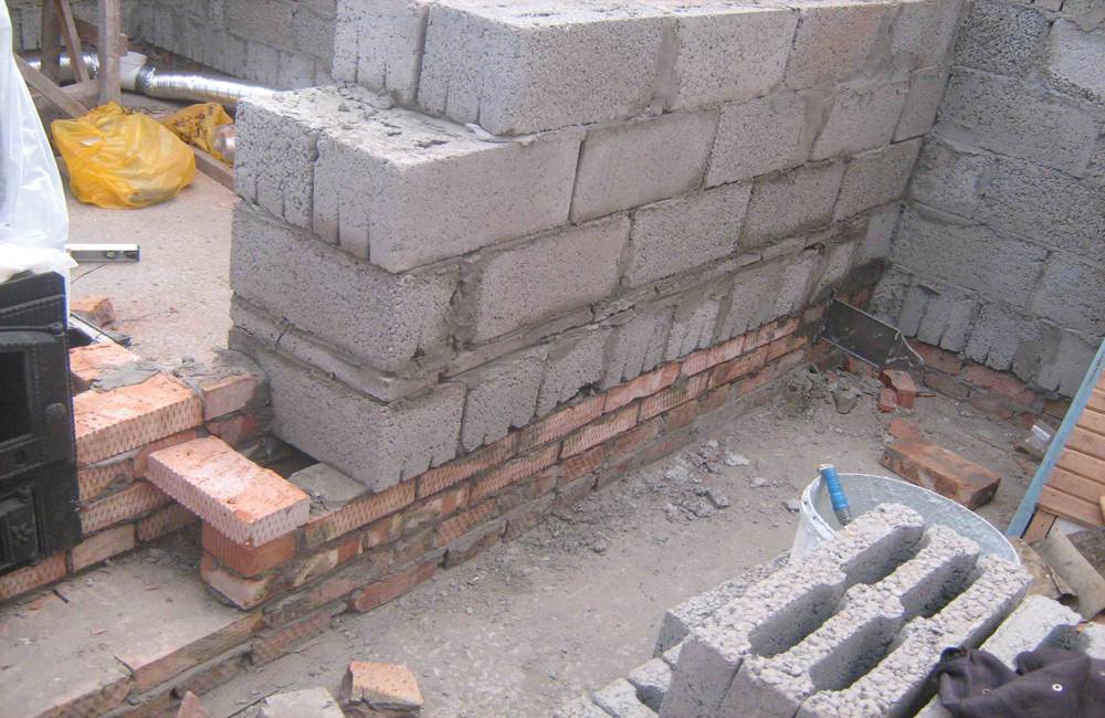Кладка стен из керамзитобетонных блоков своими руками - пошаговая инструкция