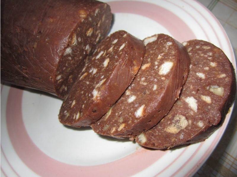 Пошаговые рецепты вкусной шоколадной колбасы из печенья: как готовить домашнюю шоколадную колбасу с печеньем и без, со сгущенкой, с какао, с шоколадом и другими ингредиентами