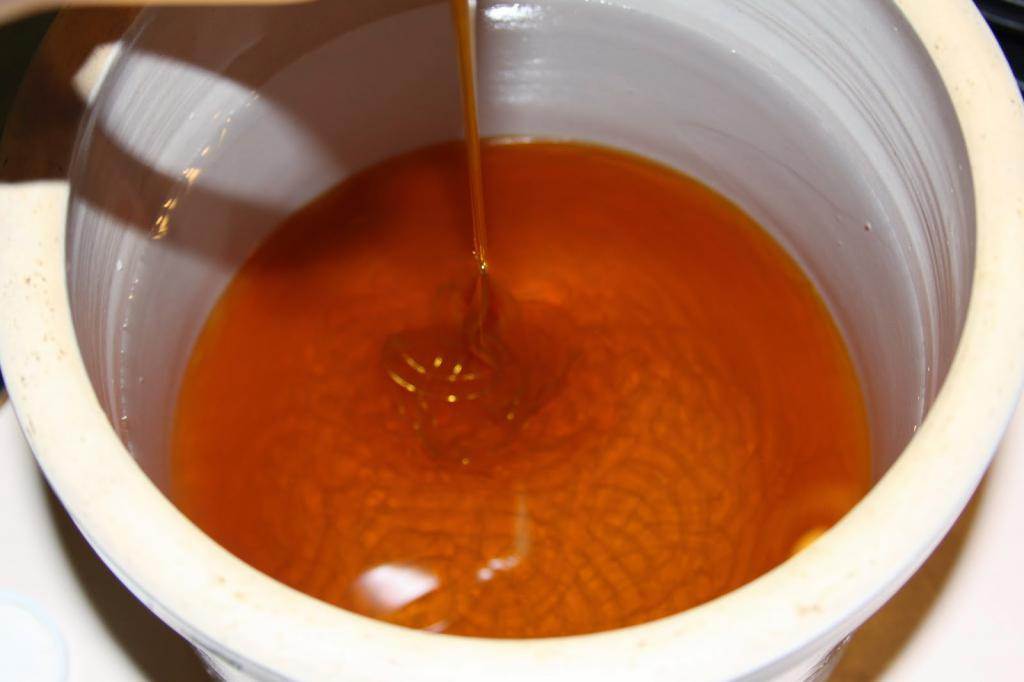 Почему засахаривается мед: процесс и срок кристаллизации | мёд | пчеловод.ком