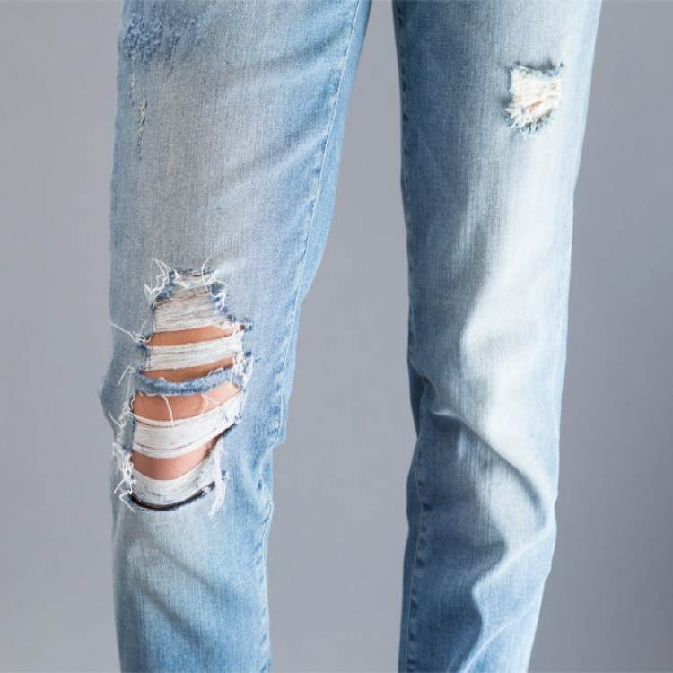 Инструкция с фото: как сделать рваные джинсы в домашних условиях